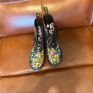 Dr. Martens Black 1460 Pascal Boots